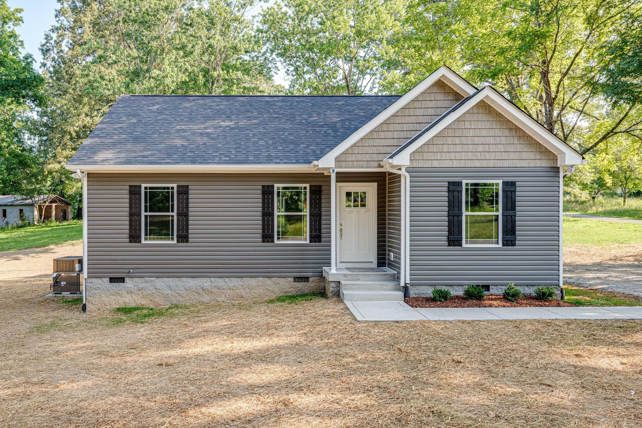 1004 Northside Drive Dickson TN 37055
