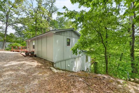 8045 Sarah Thomas Road Silver Point TN 38582