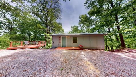 8045 Sarah Thomas Road Silver Point TN 38582