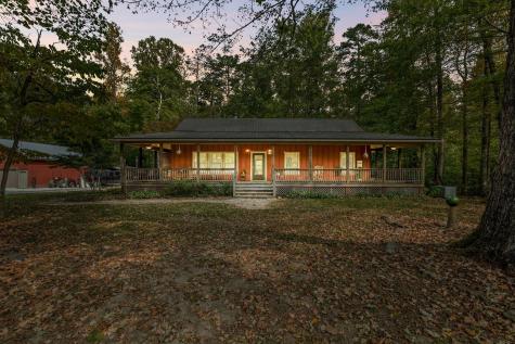 6245 Green Town Road Tracy City TN 37387