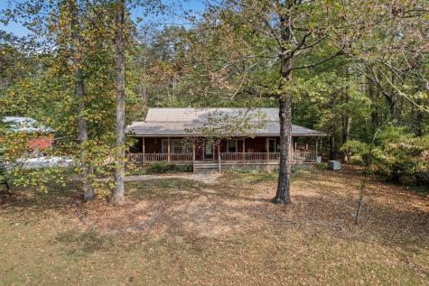 6245 Green Town Road Tracy City TN 37387