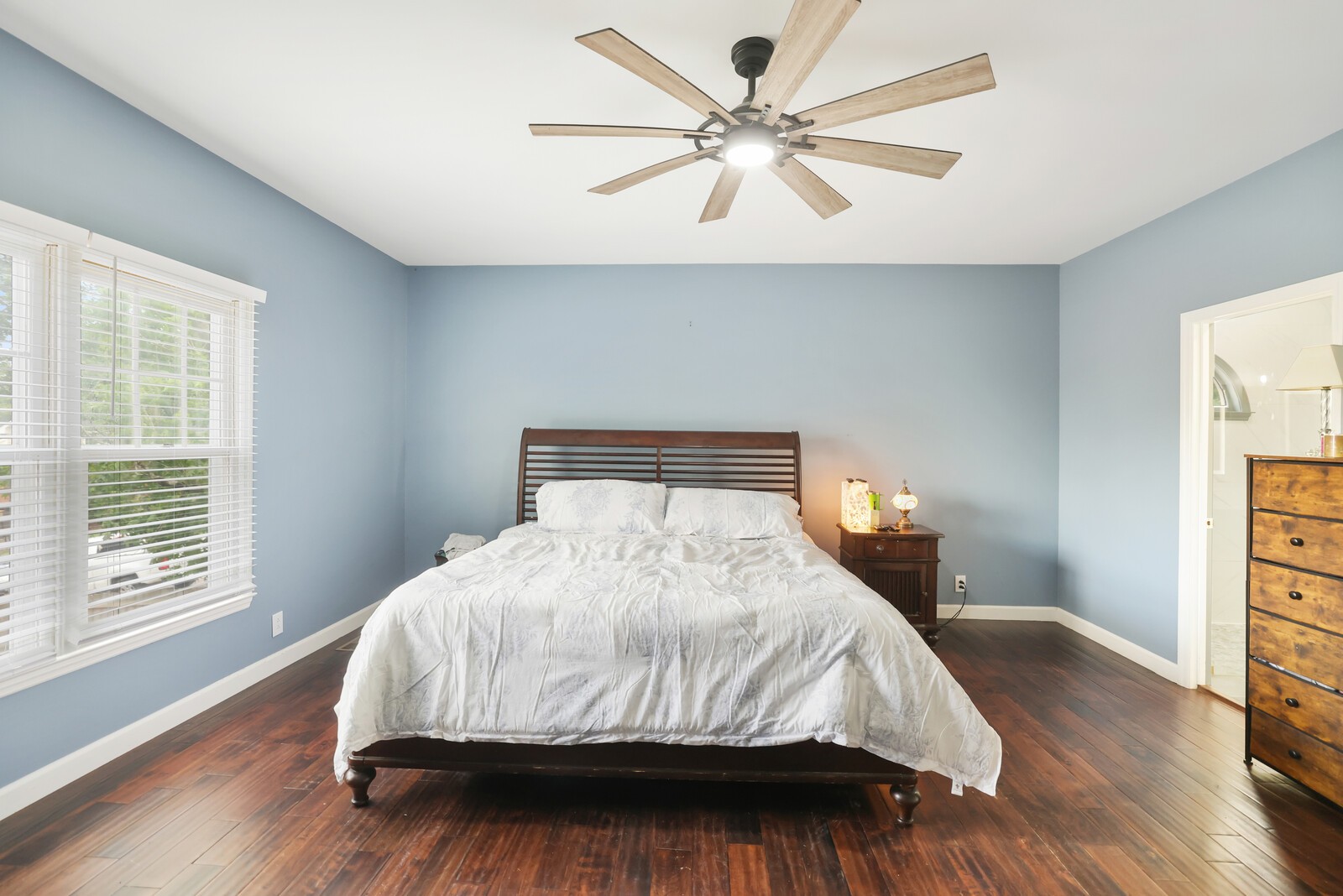 1541 Eller Drive Nashville TN 37221