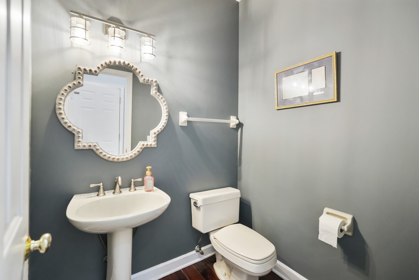 1541 Eller Drive Nashville TN 37221