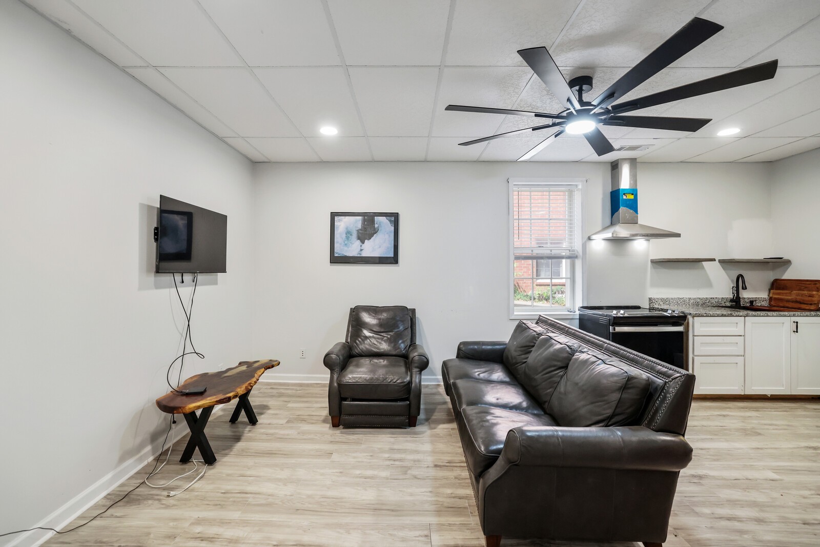 1541 Eller Drive Nashville TN 37221