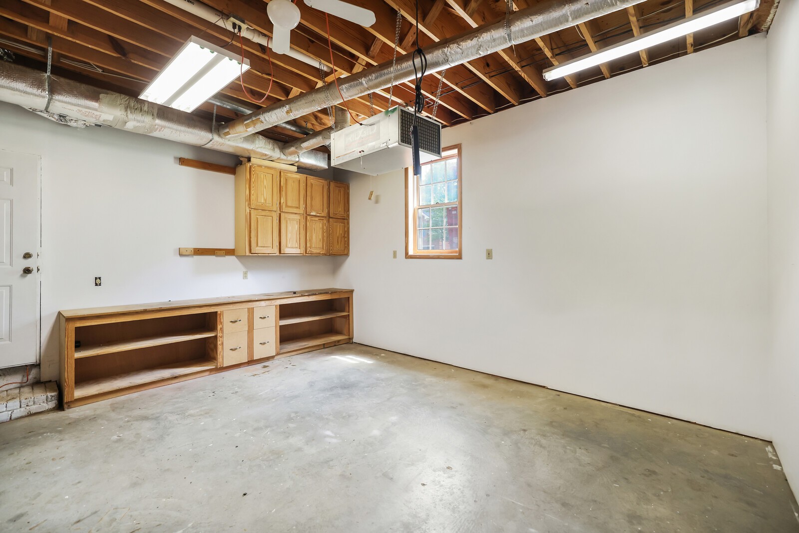 1541 Eller Drive Nashville TN 37221