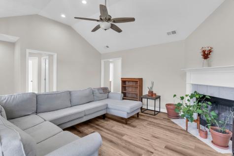 1312 Azure Way Murfreesboro TN 37128