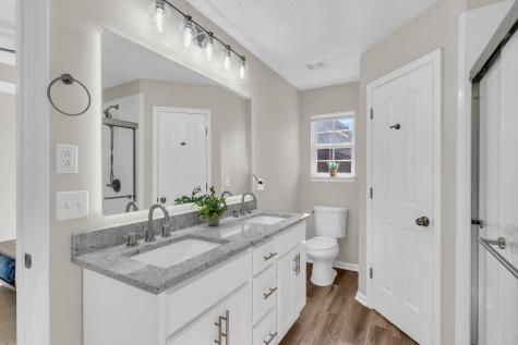 1312 Azure Way Murfreesboro TN 37128