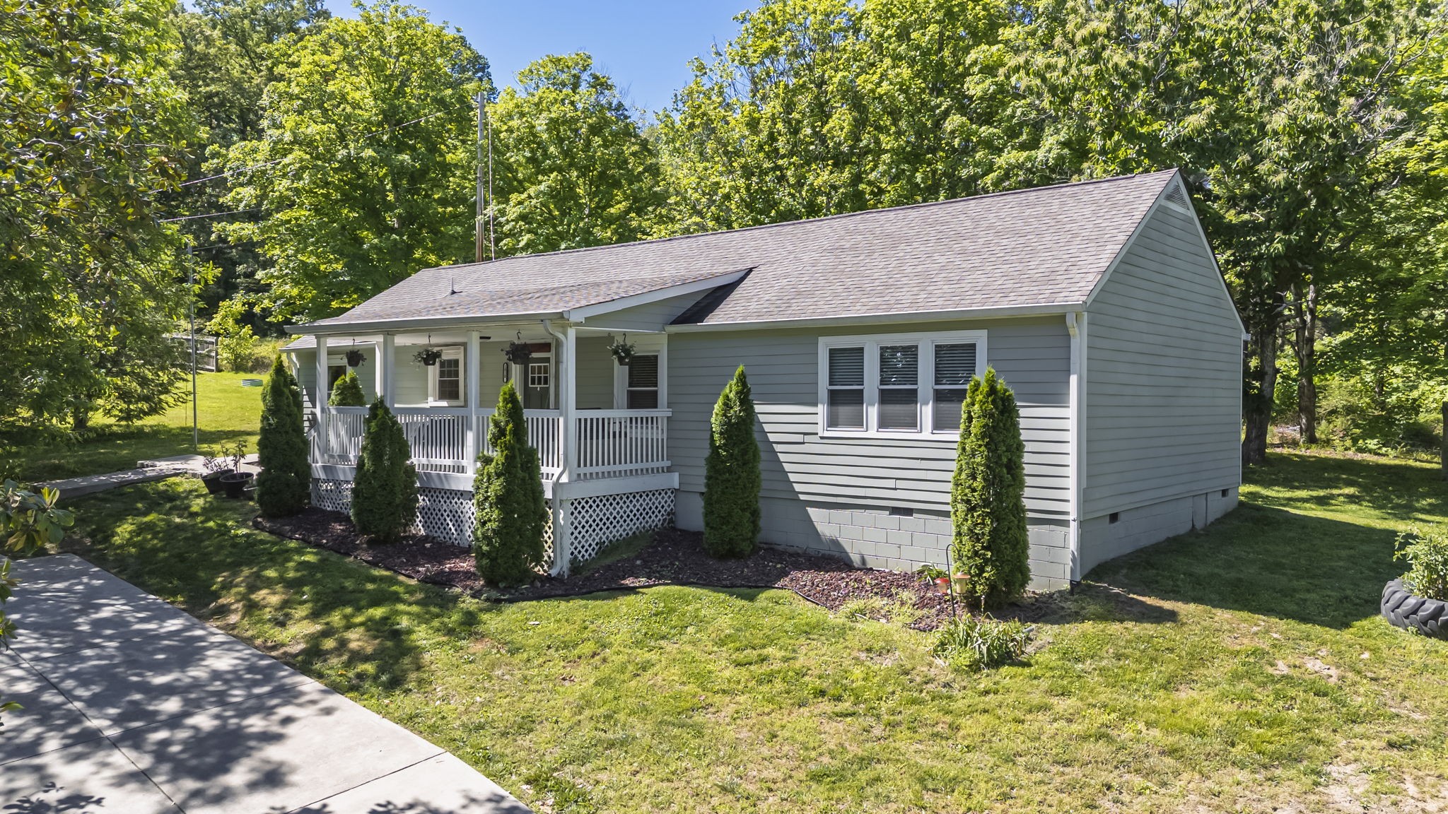 1010 Forestwood Road Ashland City TN 37015