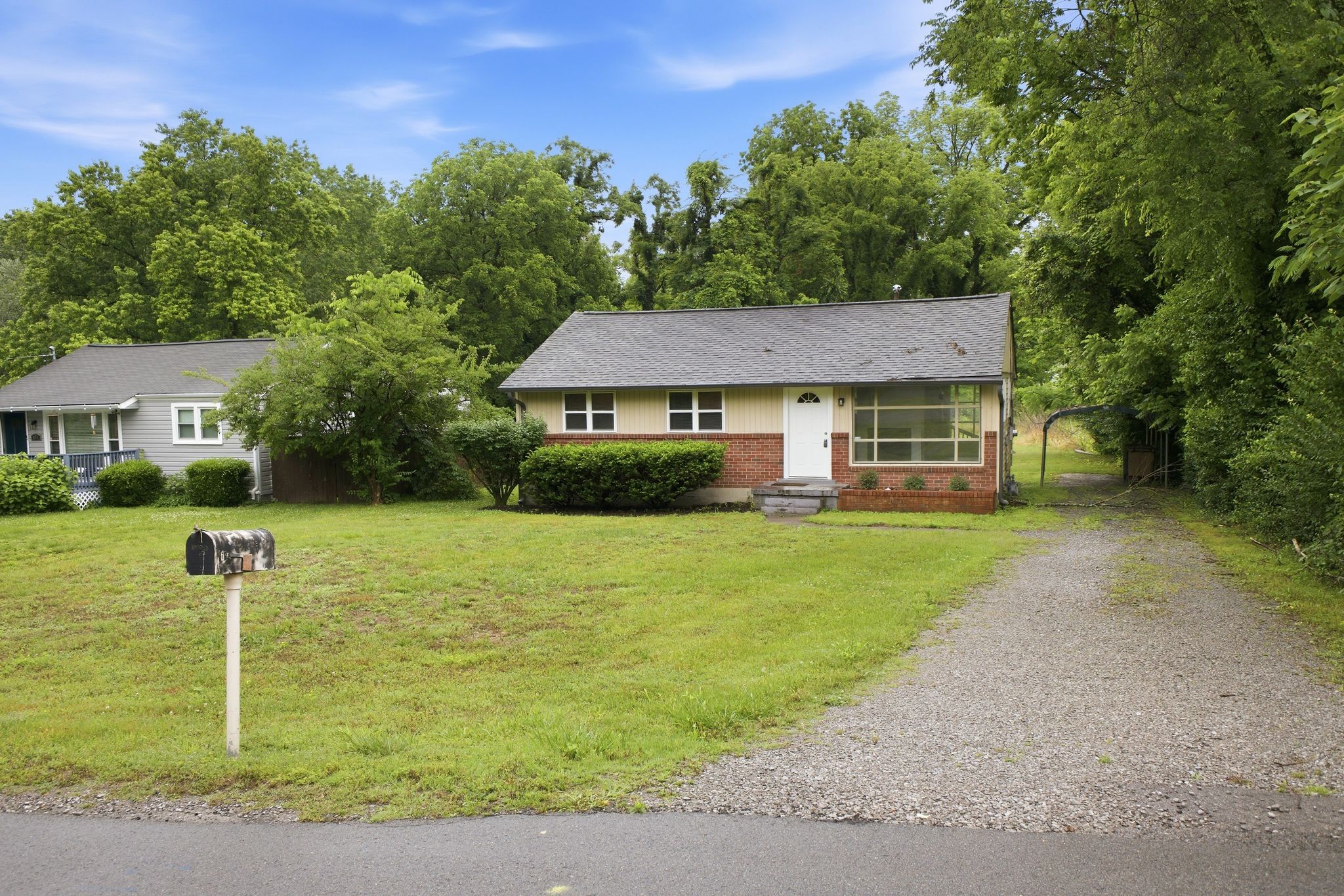 902 Virginia Avenue Nashville TN 37216