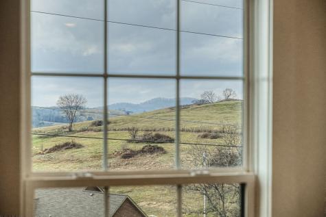 445 Bridle Path Hartsville TN 37074