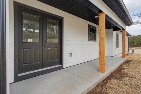 445 Bridle Path Hartsville TN 37074