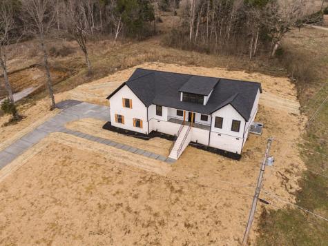 445 Bridle Path Hartsville TN 37074