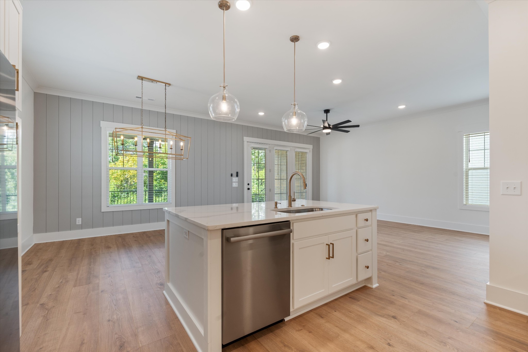 329 Old Shackle Island Road Hendersonville TN 37075
