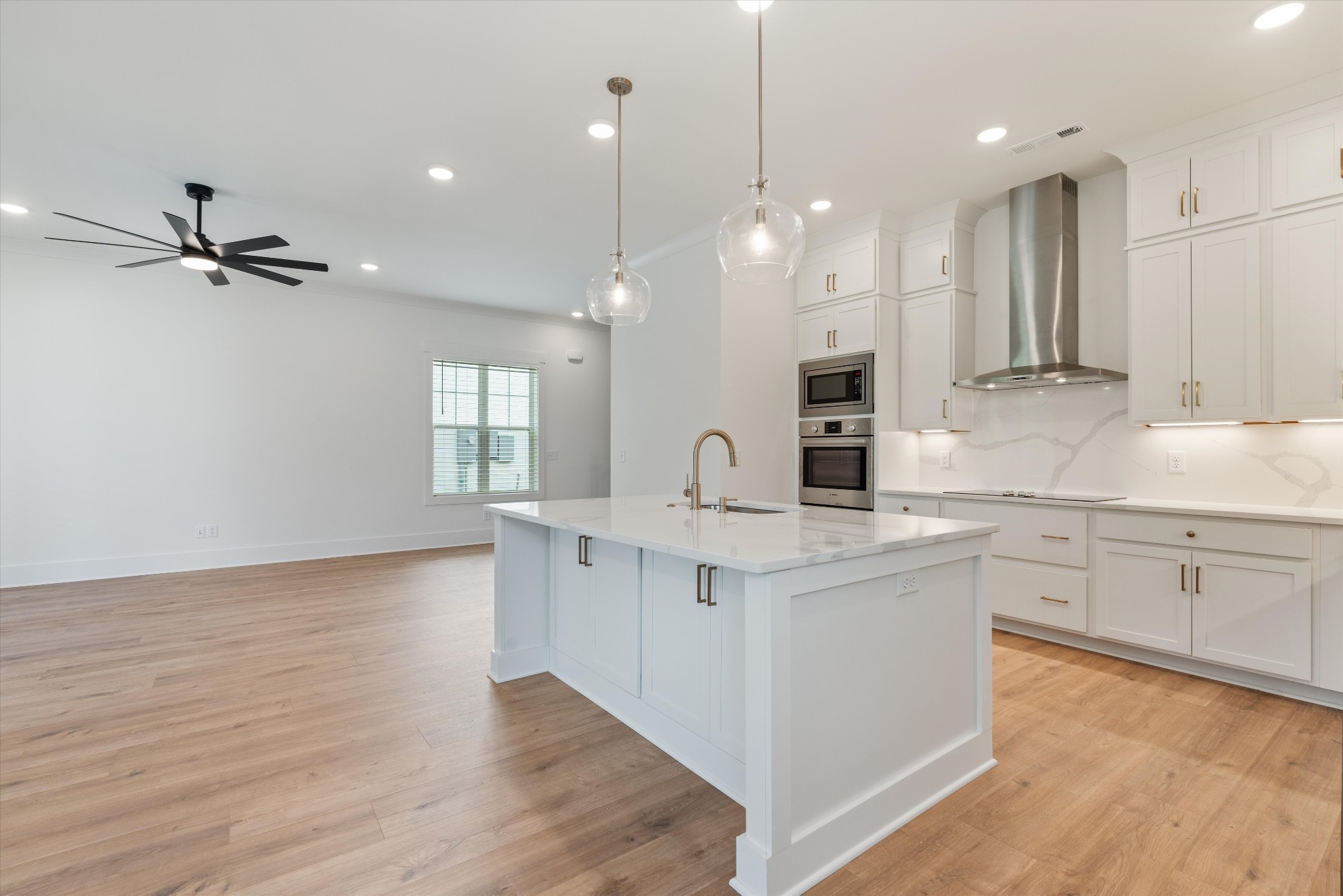 329 Old Shackle Island Road Hendersonville TN 37075