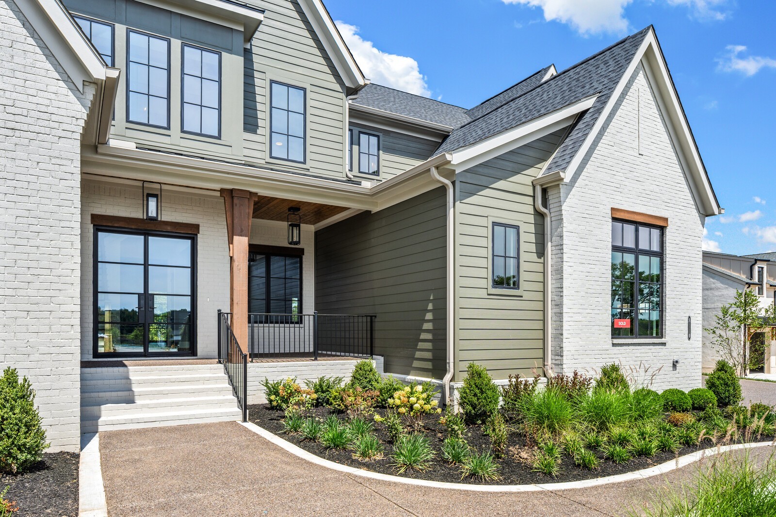 527 Divine Court Arrington TN 37014