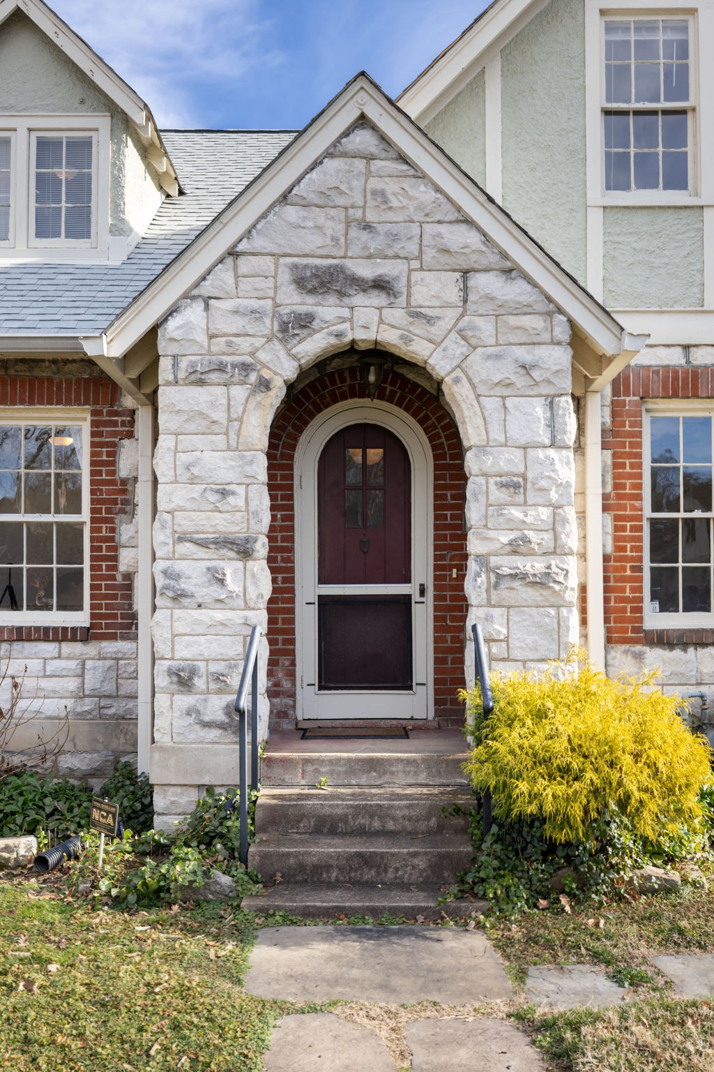 214 Lauderdale Road Nashville TN 37205