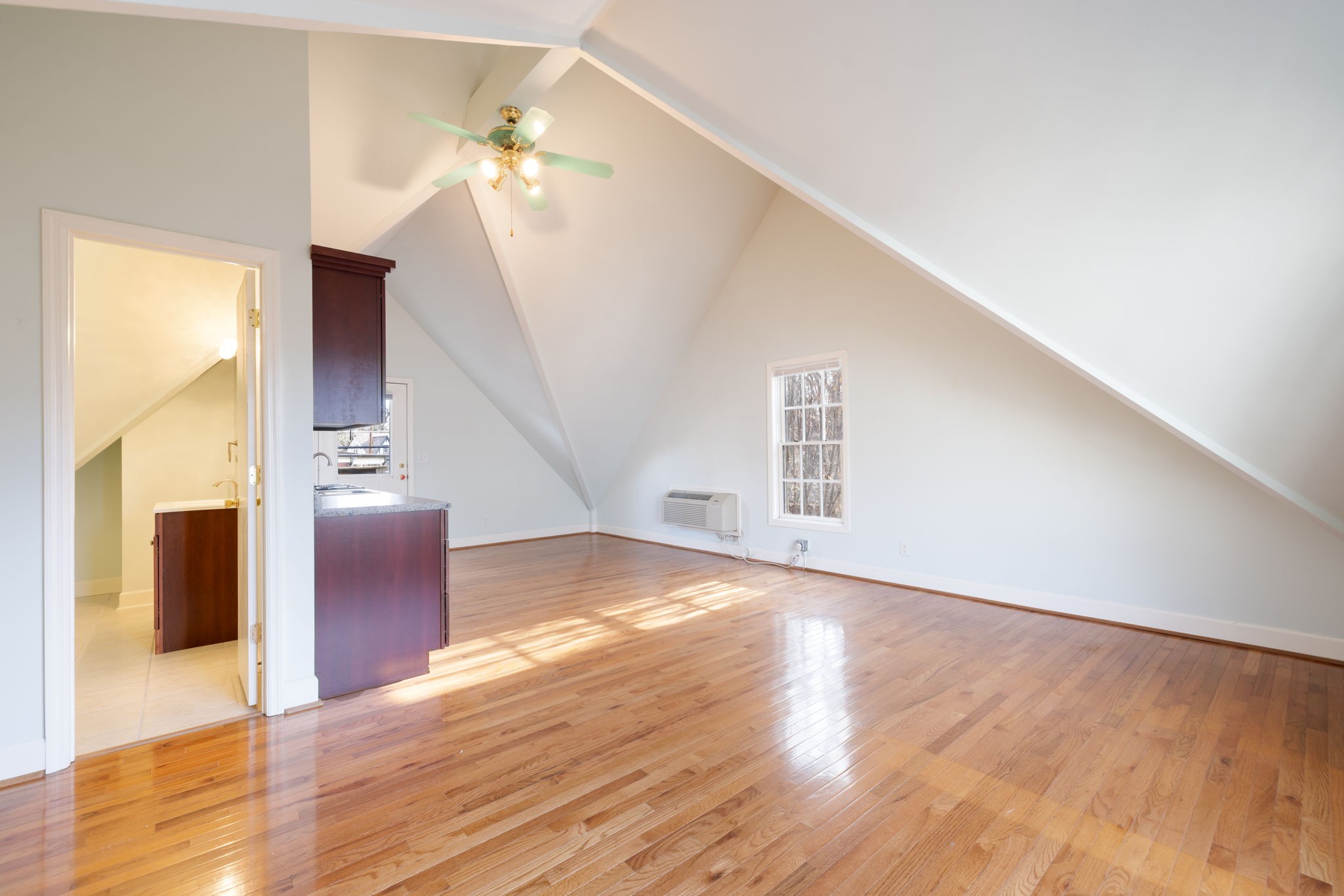 214 Lauderdale Road Nashville TN 37205