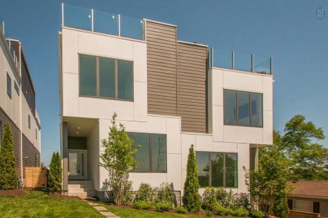 418D 37th Ave, N Nashville TN 37209