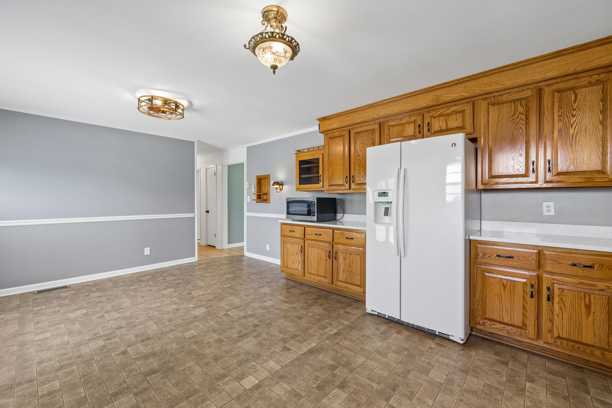2586 Highway 48 Clarksville TN 37040