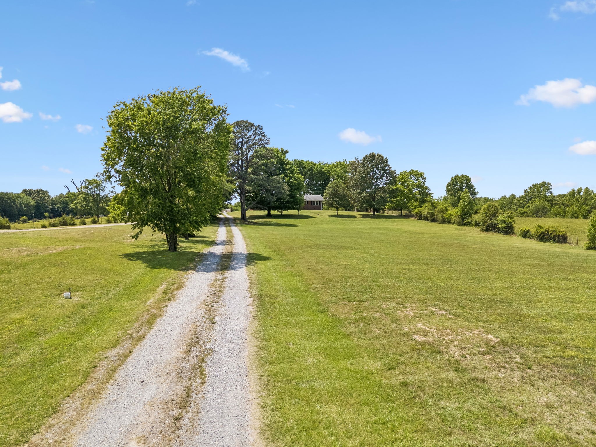 2586 Highway 48 Clarksville TN 37040