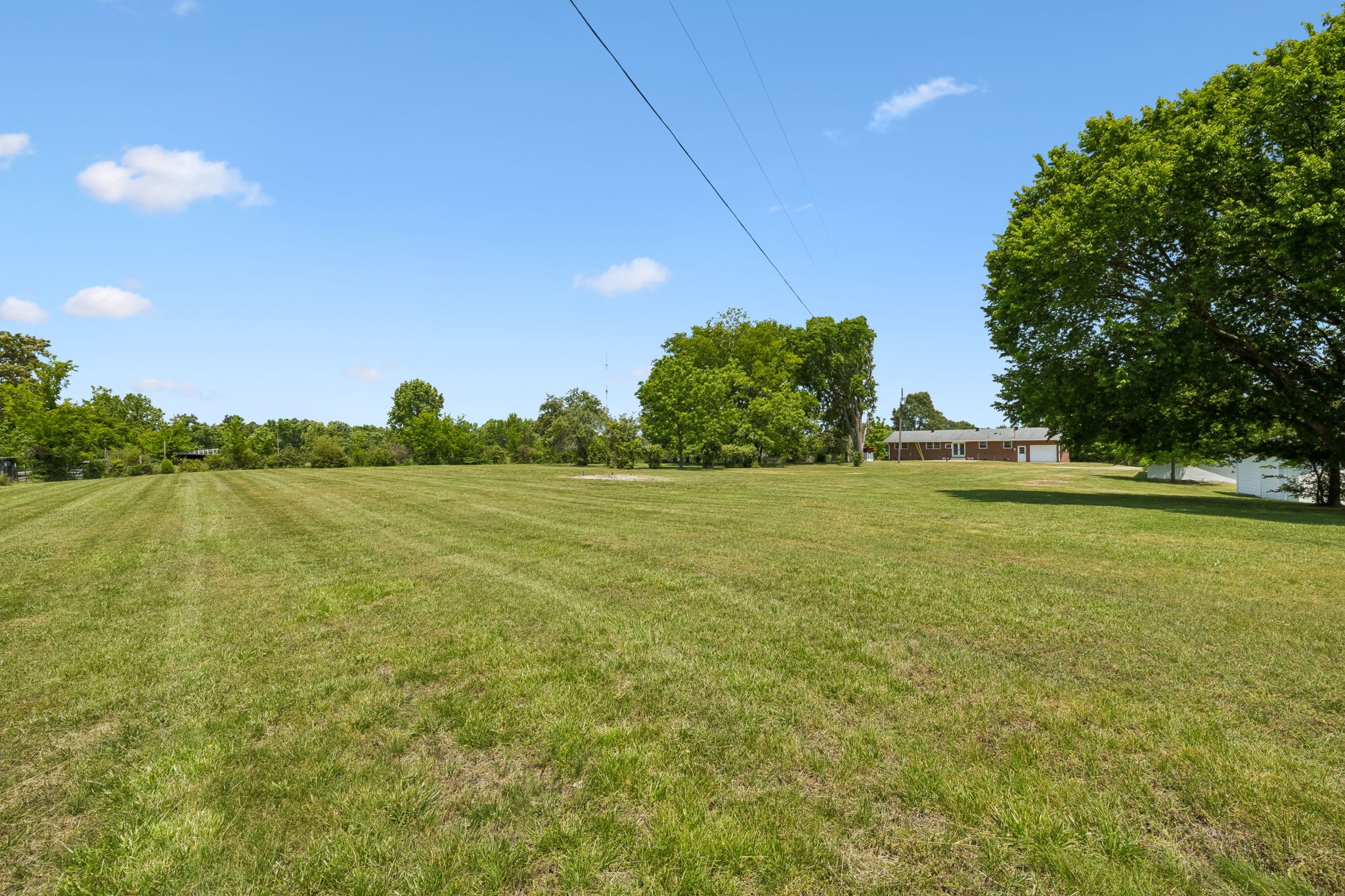 2586 Highway 48 Clarksville TN 37040