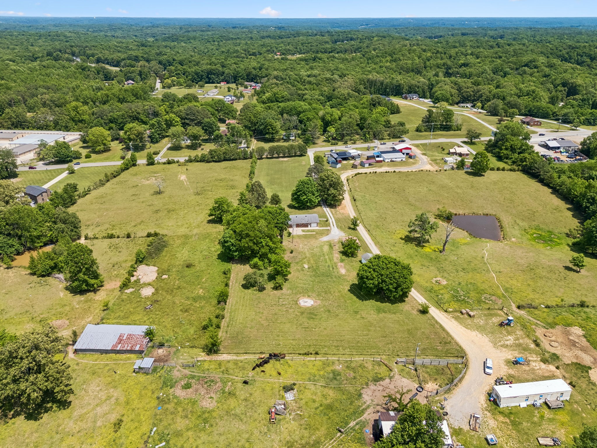 2586 Highway 48 Clarksville TN 37040