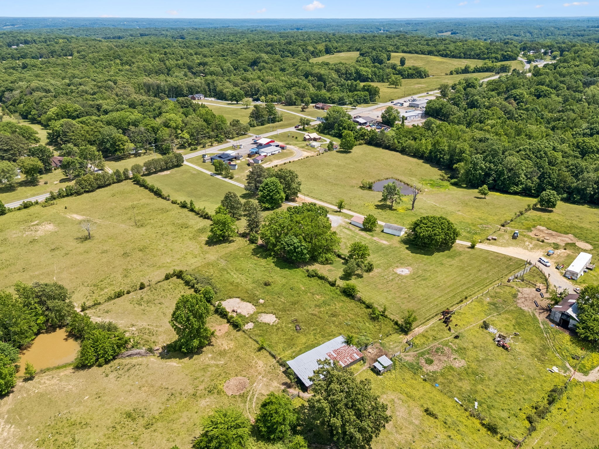2586 Highway 48 Clarksville TN 37040