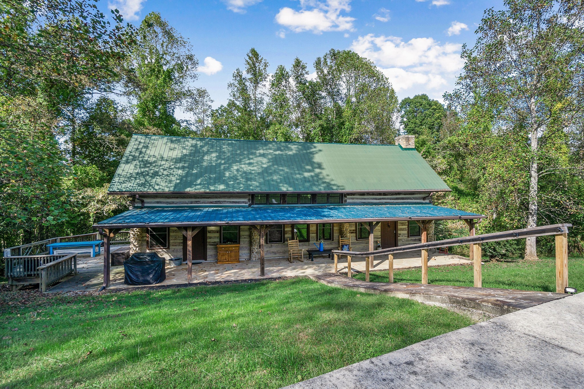 12159 Cookeville Boat Dock Road Baxter TN 38544