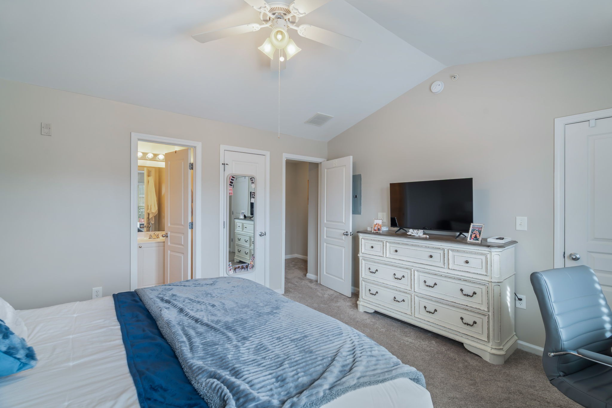 1105 Tree Top Way Knoxville TN 37920