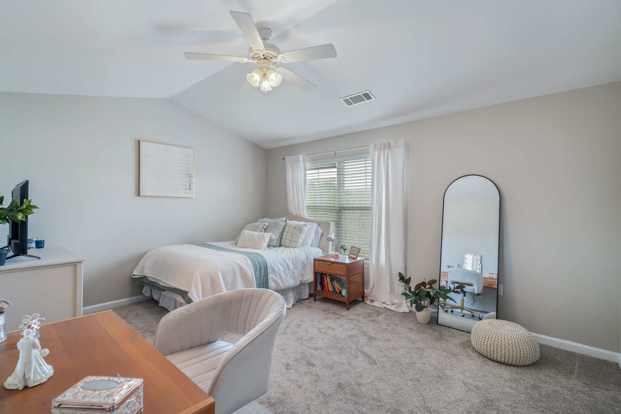 1105 Tree Top Way Knoxville TN 37920