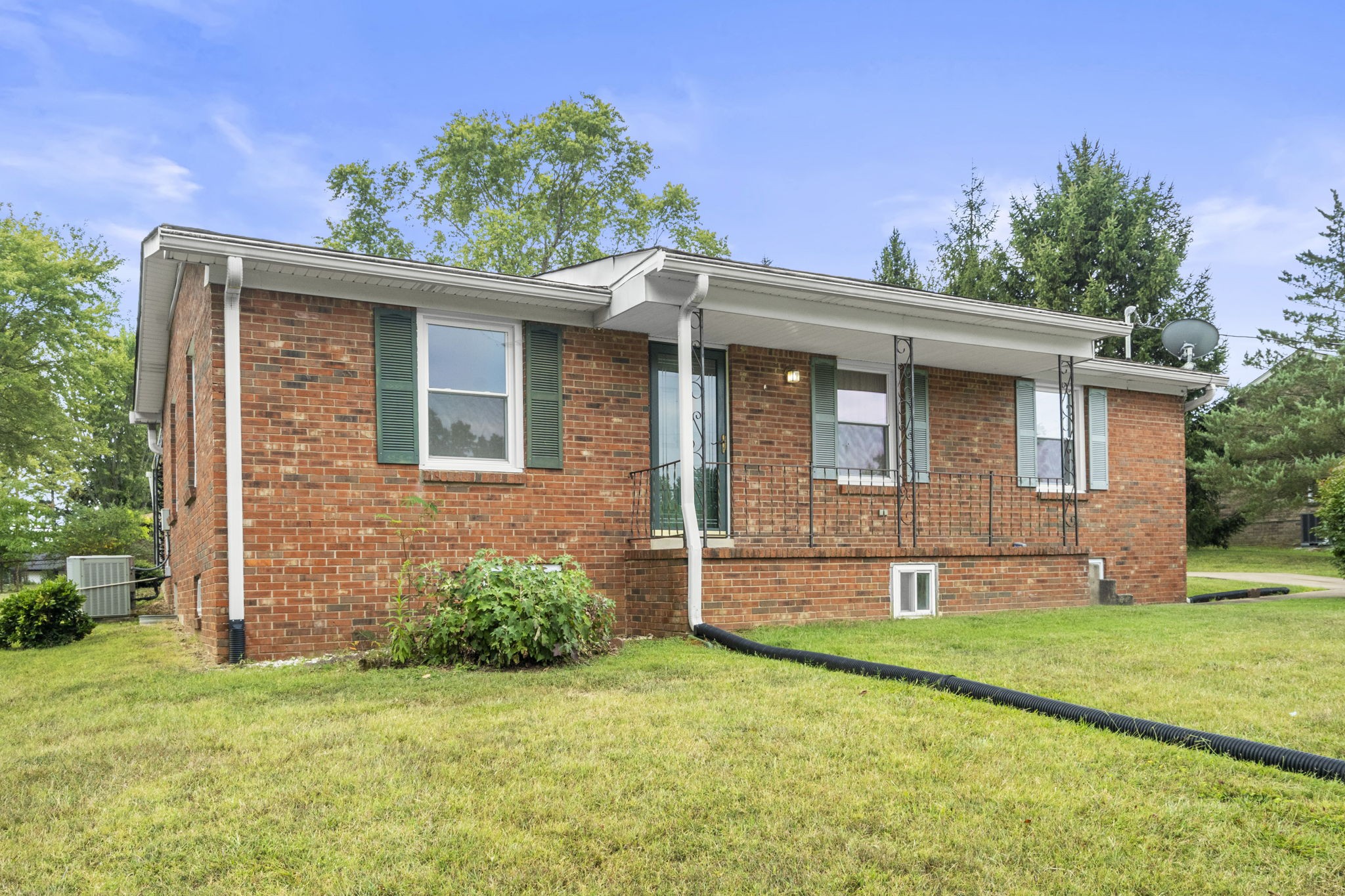 311 Dreamland Drive Greenbrier TN 37073