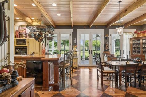 4929 Snow Creek Road Santa Fe TN 38482