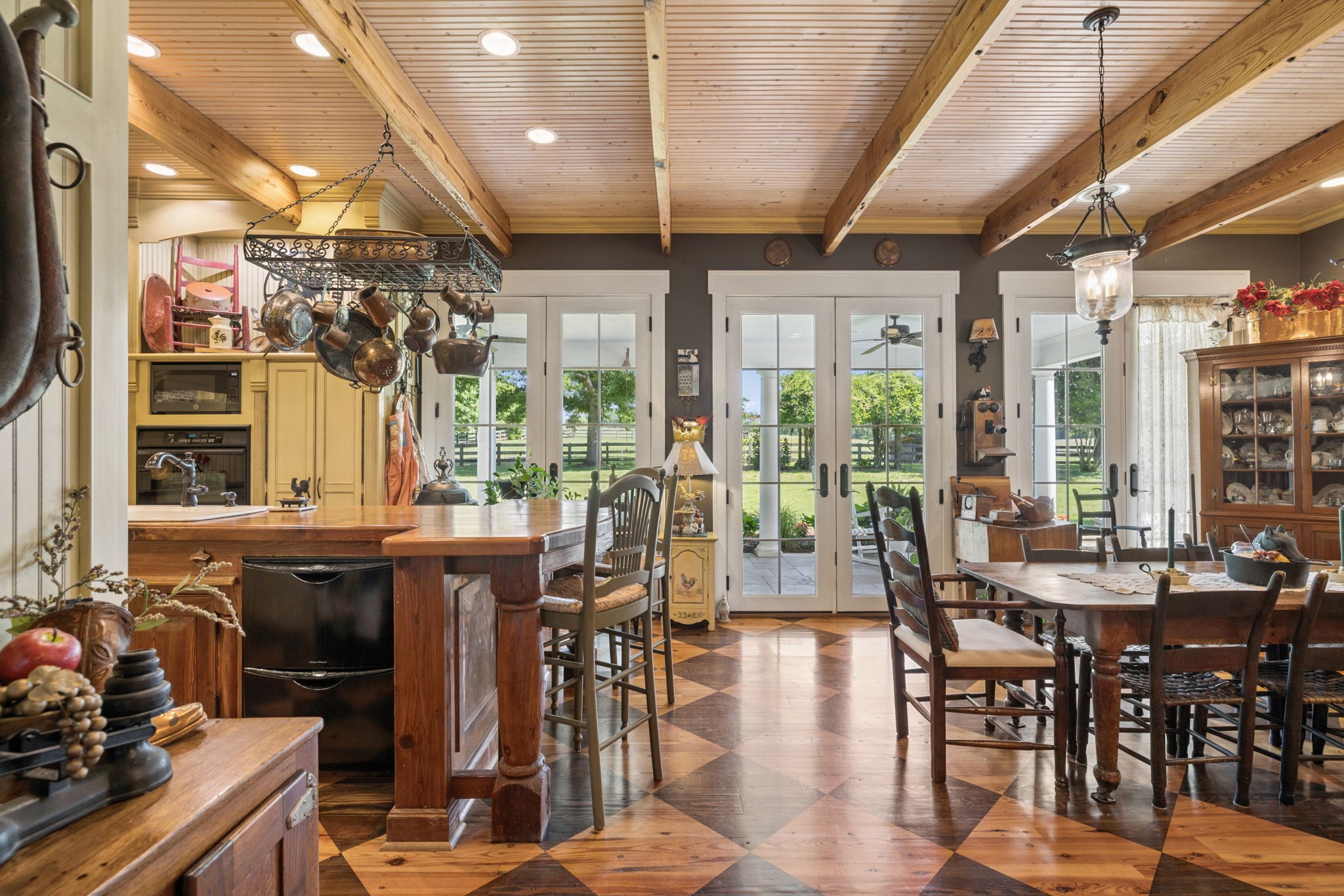 4929 Snow Creek Road Santa Fe TN 38482