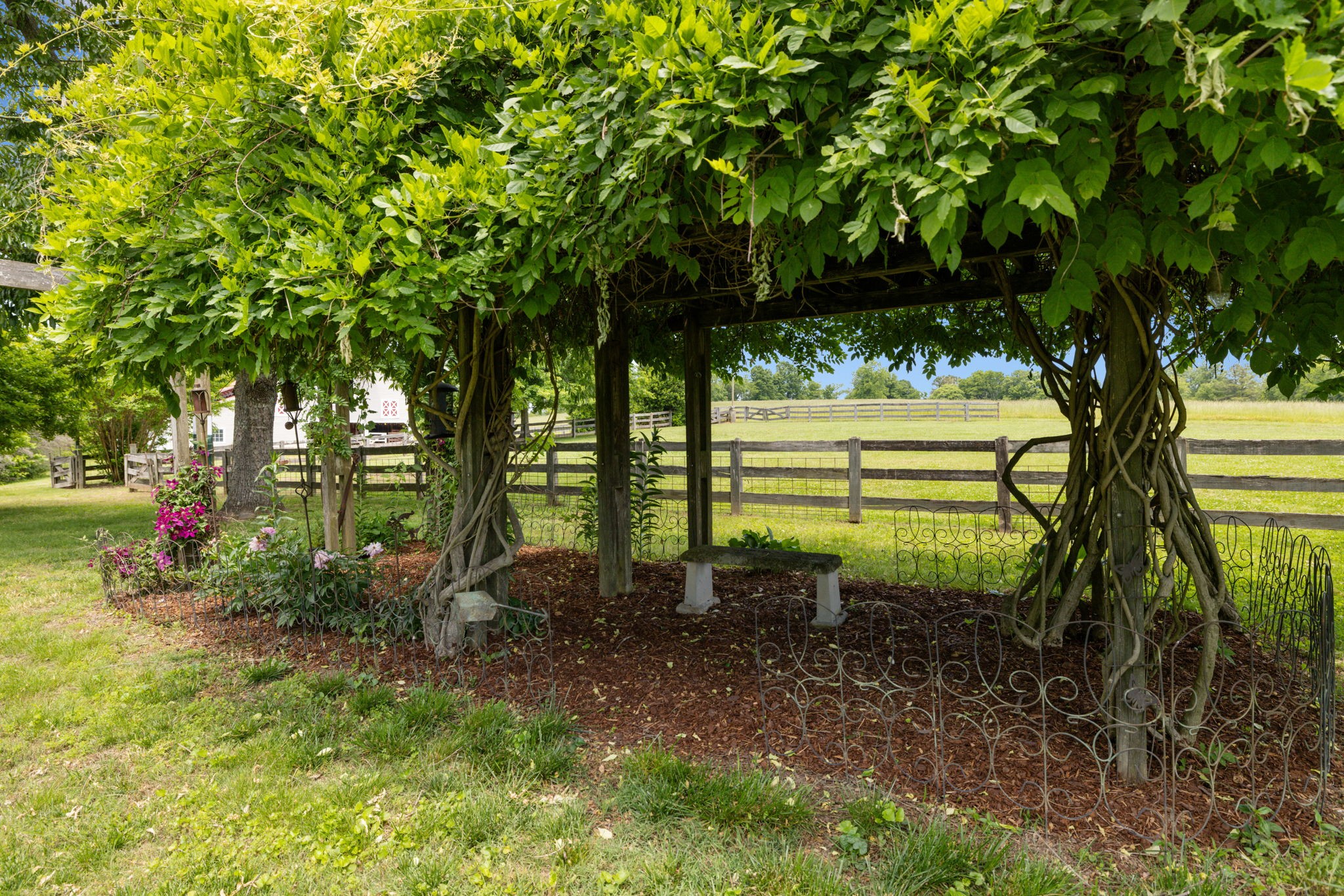 4929 Snow Creek Road Santa Fe TN 38482