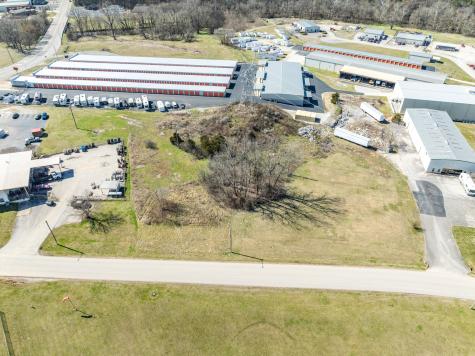 1 Tradewind Drive Columbia TN 38401