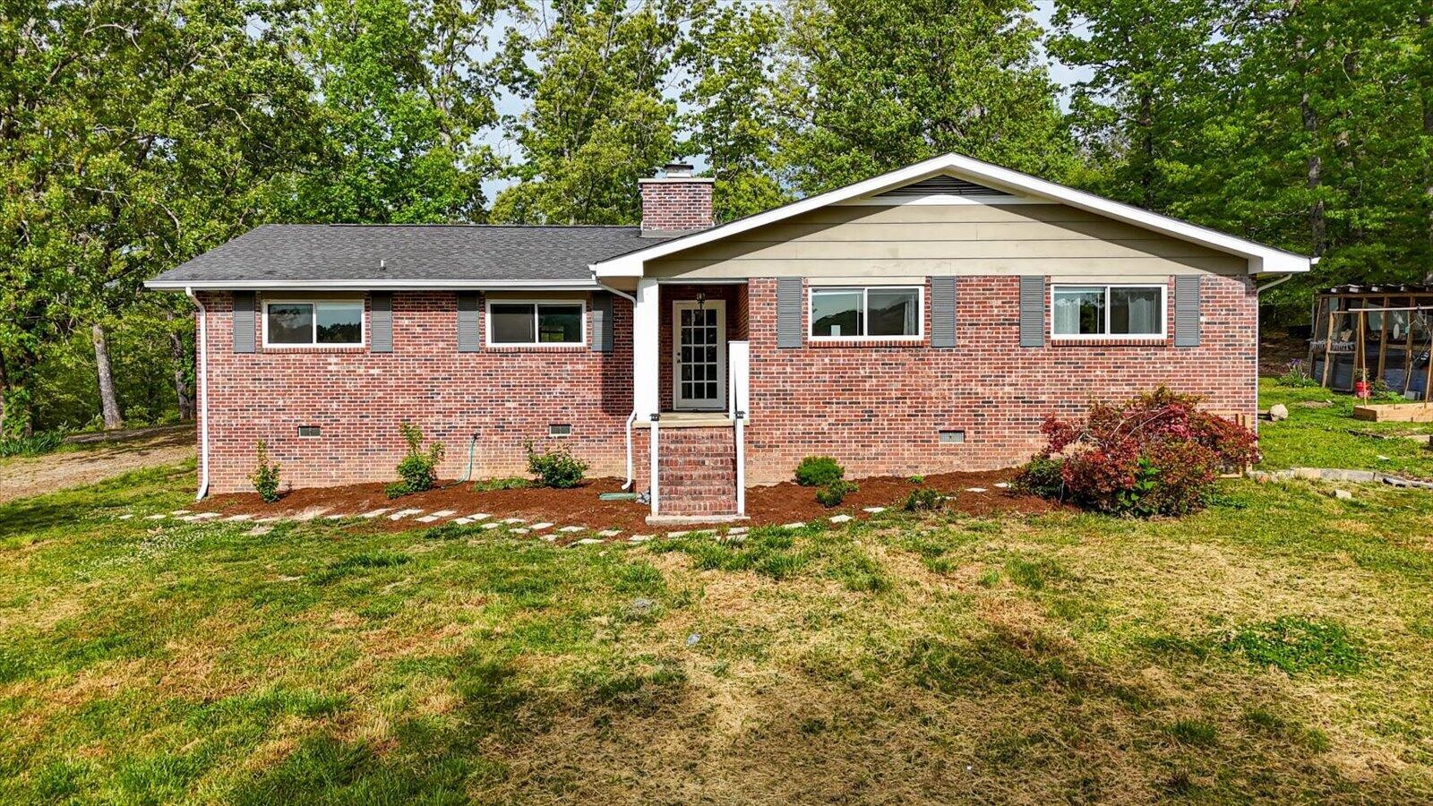 4156 N Marble Top Road Chickamauga GA 30707