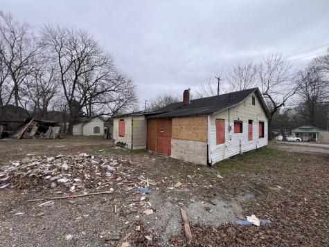 818 Curtis Street Paris TN 38242