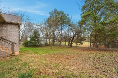 105 Lakeview Drive Decherd TN 37324