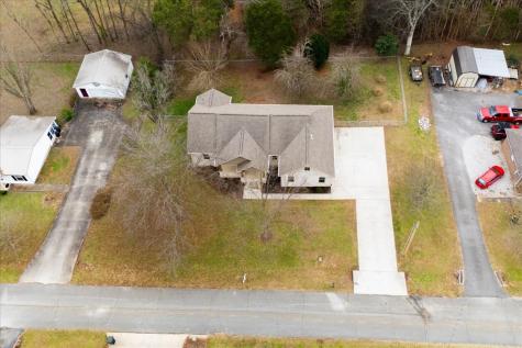 105 Lakeview Drive Decherd TN 37324