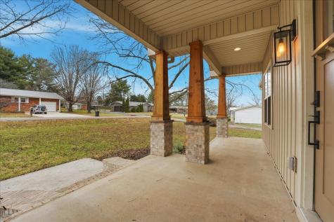 105 Lakeview Drive Decherd TN 37324