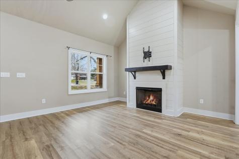 105 Lakeview Drive Decherd TN 37324