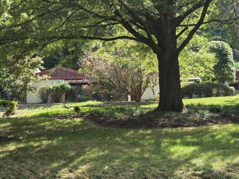 1049 Ridgeview Drive Nashville TN 37220