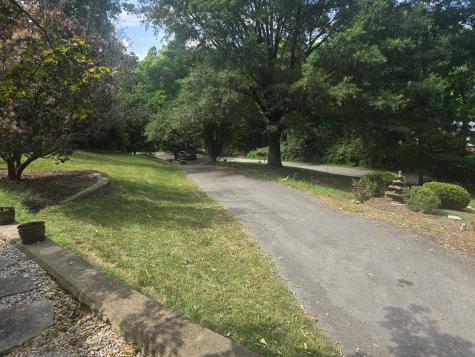 1049 Ridgeview Drive Nashville TN 37220