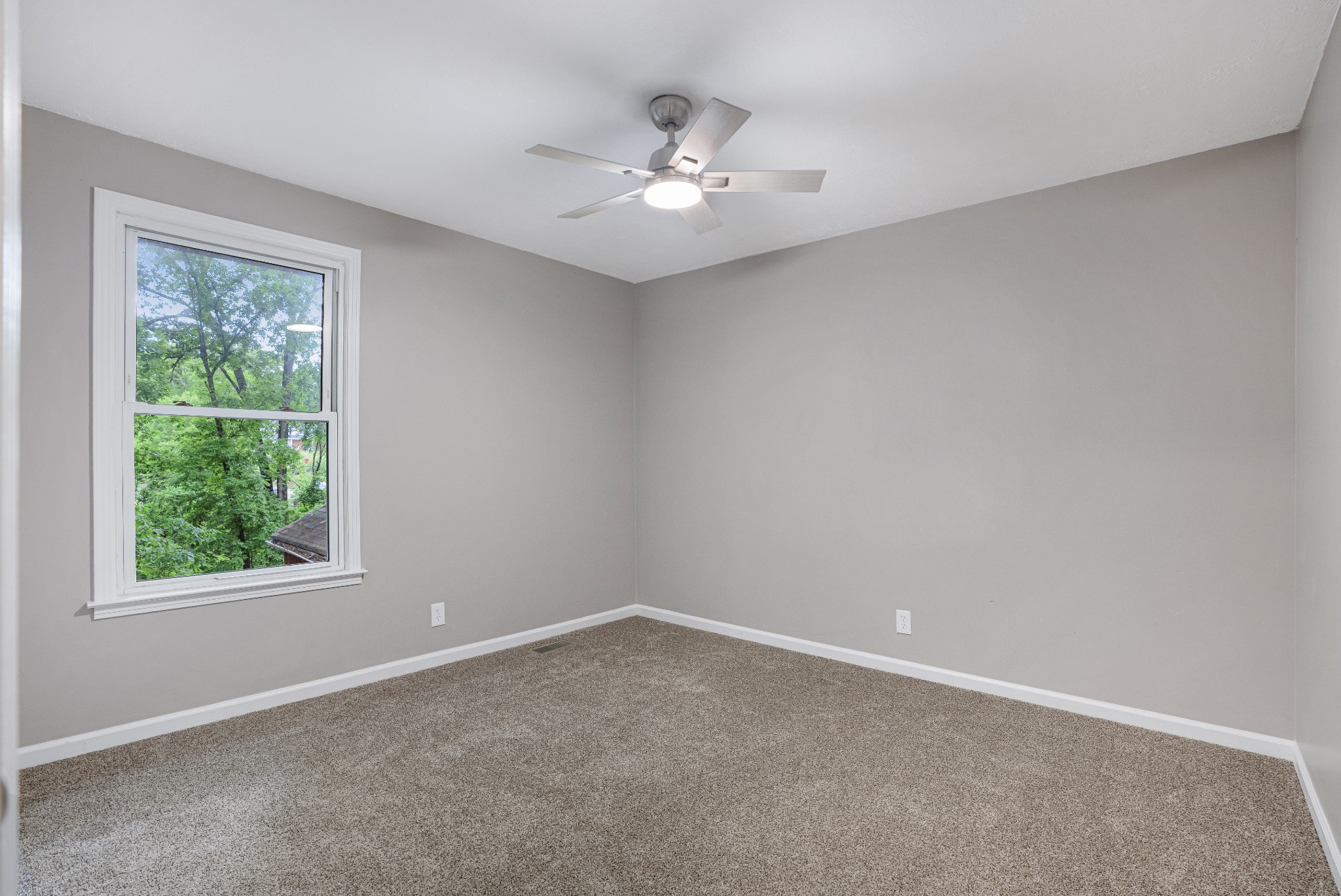 341 Harold Drive Clarksville TN 37040