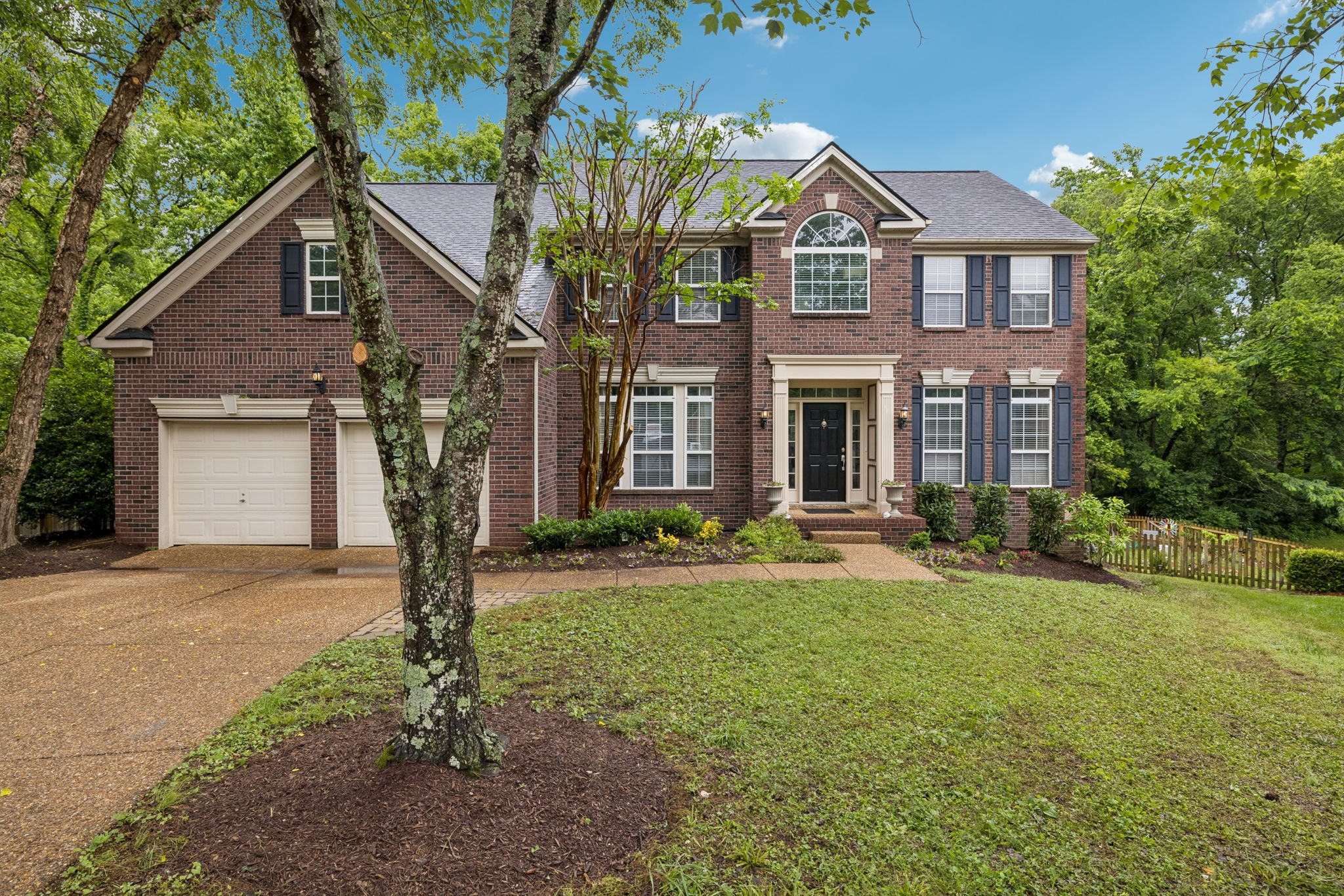813 Glenavon Court Nashville TN 37220