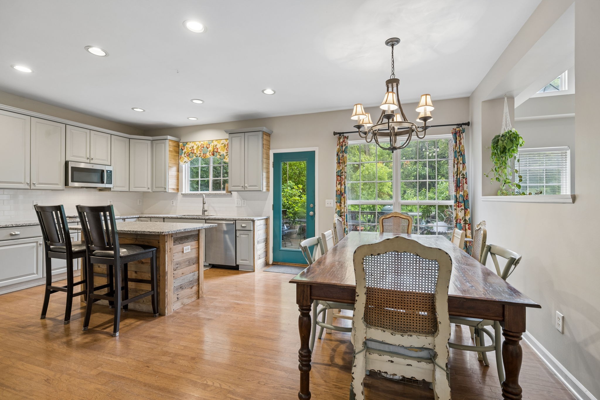 813 Glenavon Court Nashville TN 37220