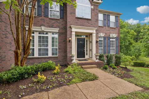 813 Glenavon Court Nashville TN 37220