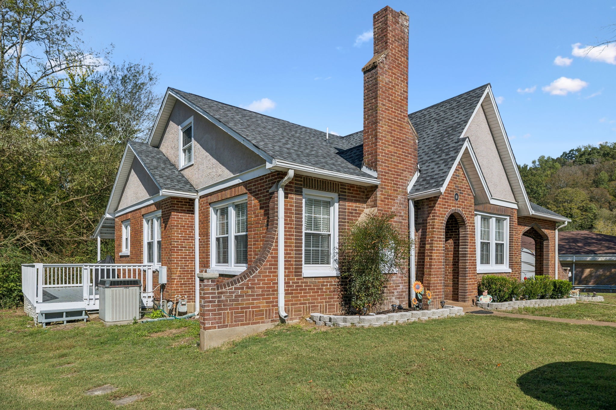 111 Oak Grove Road Red Boiling Springs TN 37150