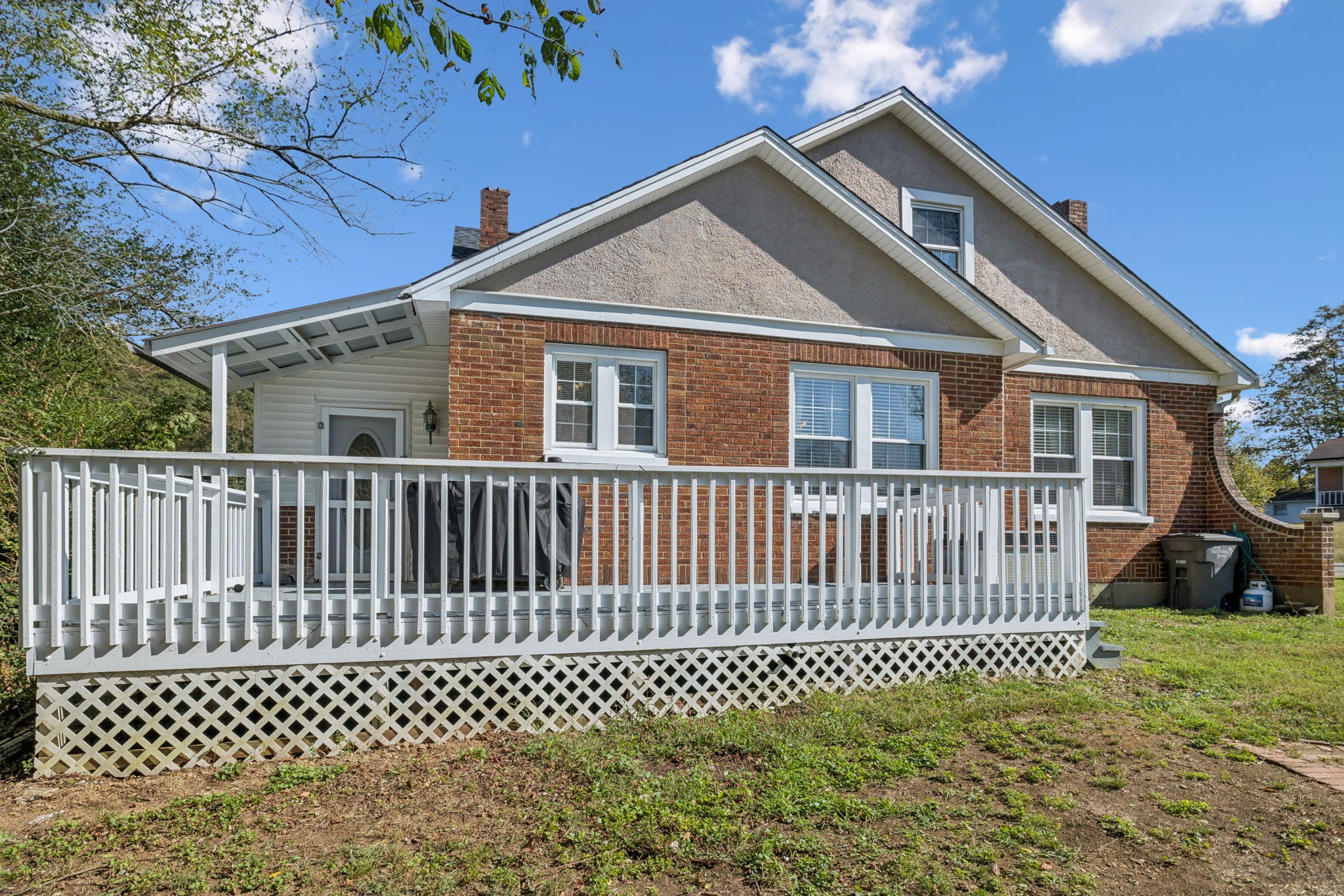 111 Oak Grove Road Red Boiling Springs TN 37150