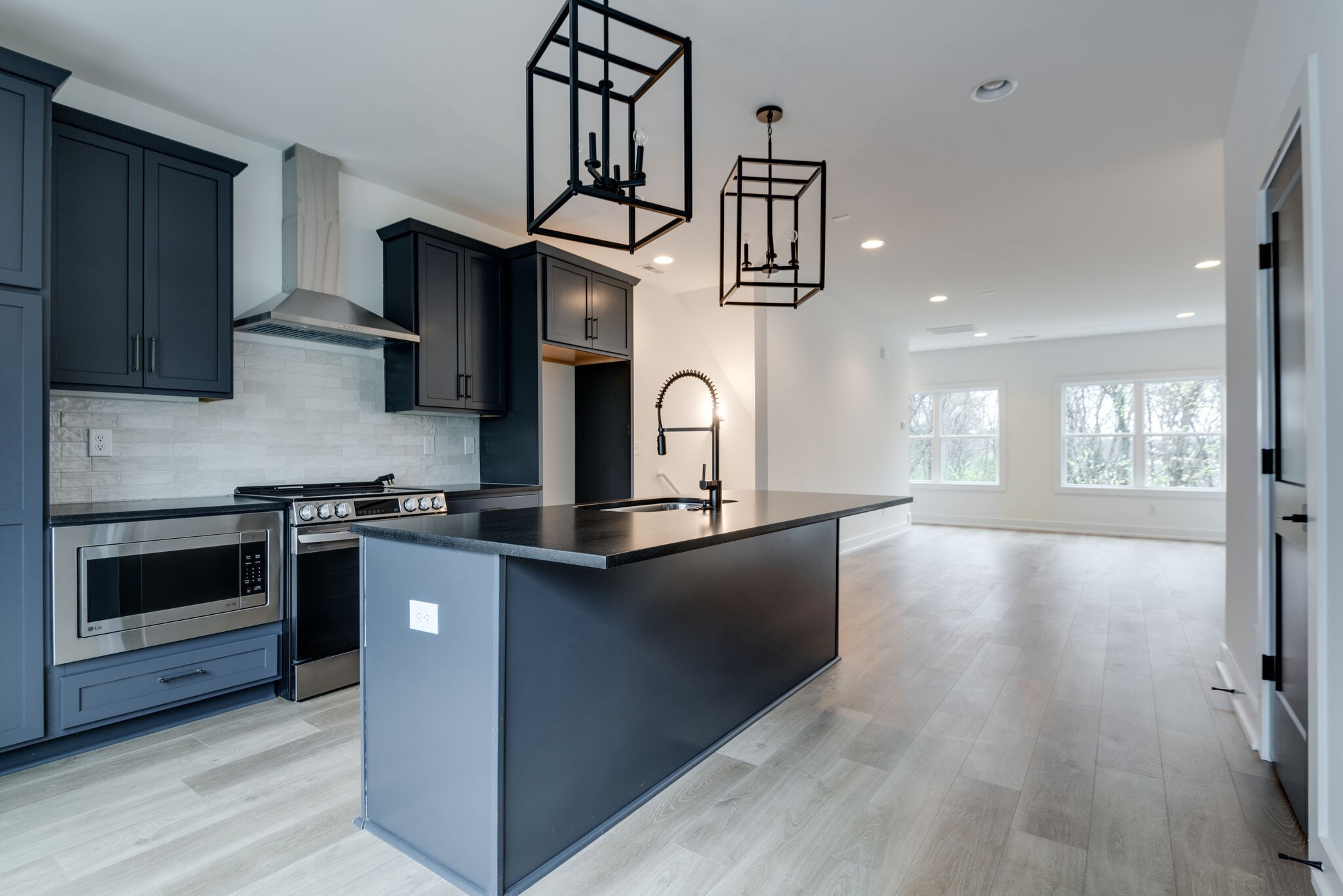 862 W Sharpe Avenue Nashville TN 37206